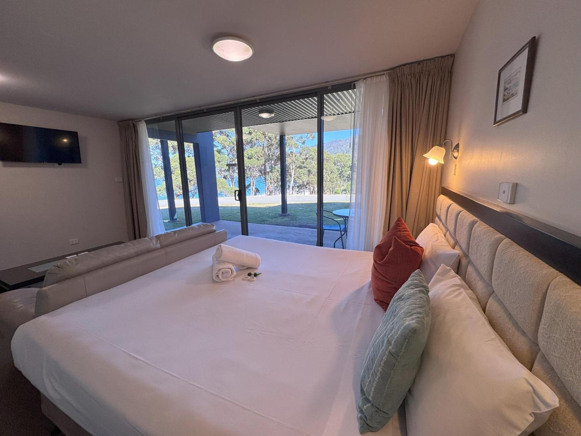 Lufra Beachside Hotel Иглхок-Нек Номер фото